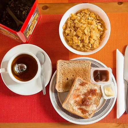 La Terrera Youth ホステル *