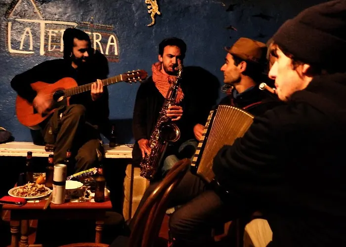 La Terrera Youth Ostello *