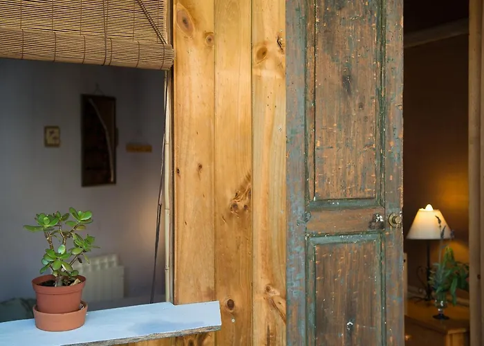 La Terrera Youth Hostel *